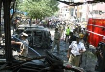 explosives seized from residential area in bengaluru ಬಾಂಬ್ ನಿಷ್ಕ್ರಿಯ ದಳದಿಂದ ಪರಿಶೀಲನೆ